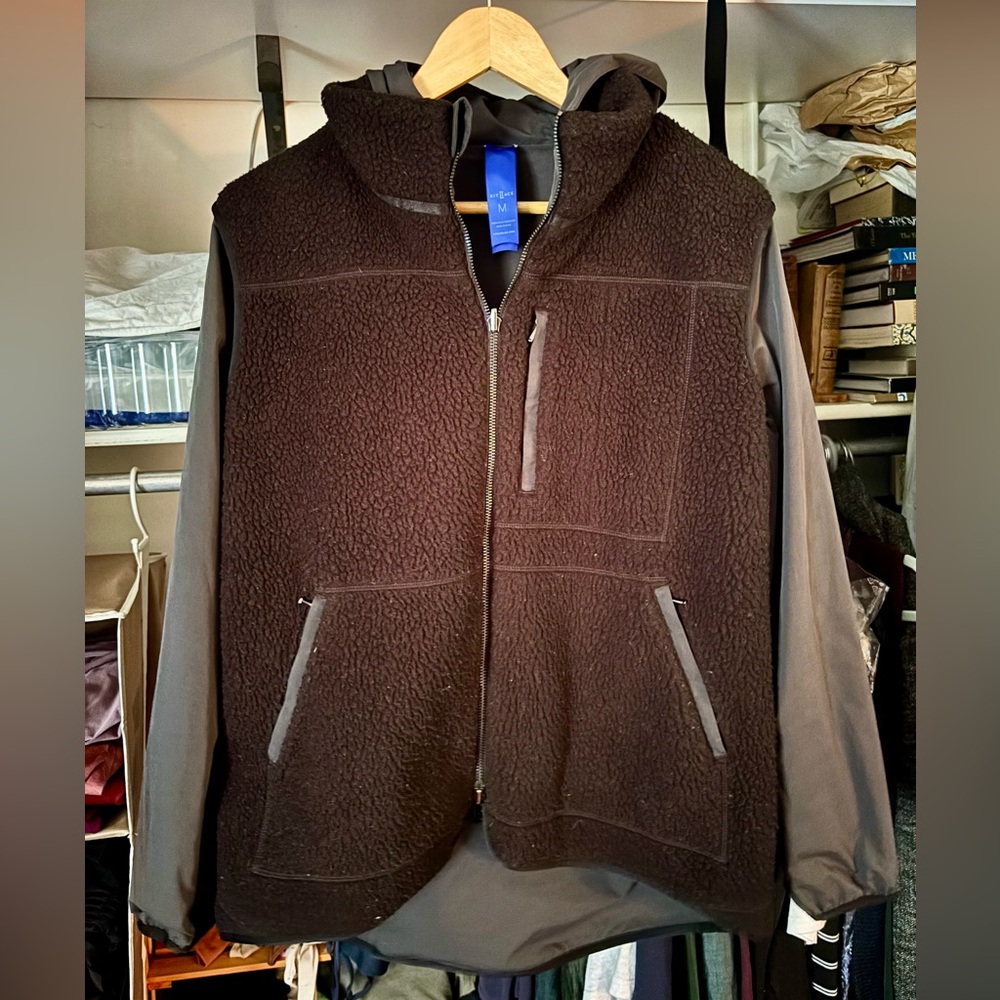 Kit and Ace Cove Reversible Jacket in Black - Size Medium